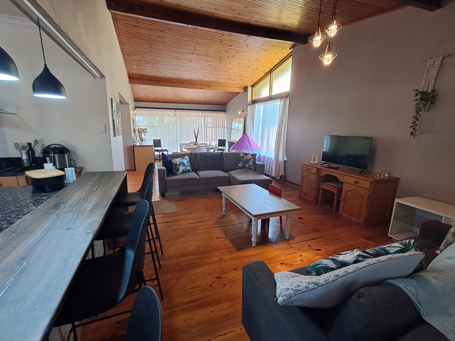 4 Bedroom Property for Sale in Manor Heights Eastern Cape